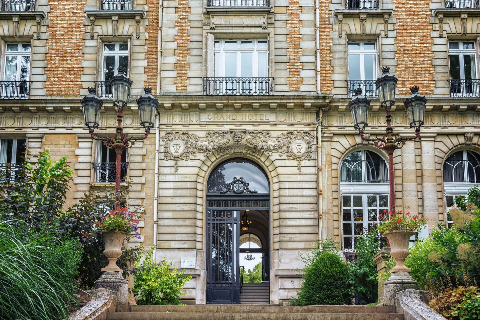 Free hotel stay is it possible points uncovered